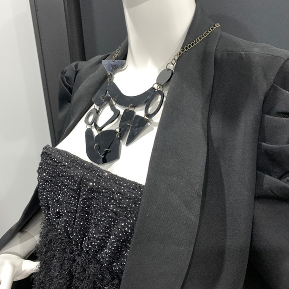 Black Geometric Statement Necklace Acrylic Abstract Bib Mod Art Jewelry - Picture 9 of 10